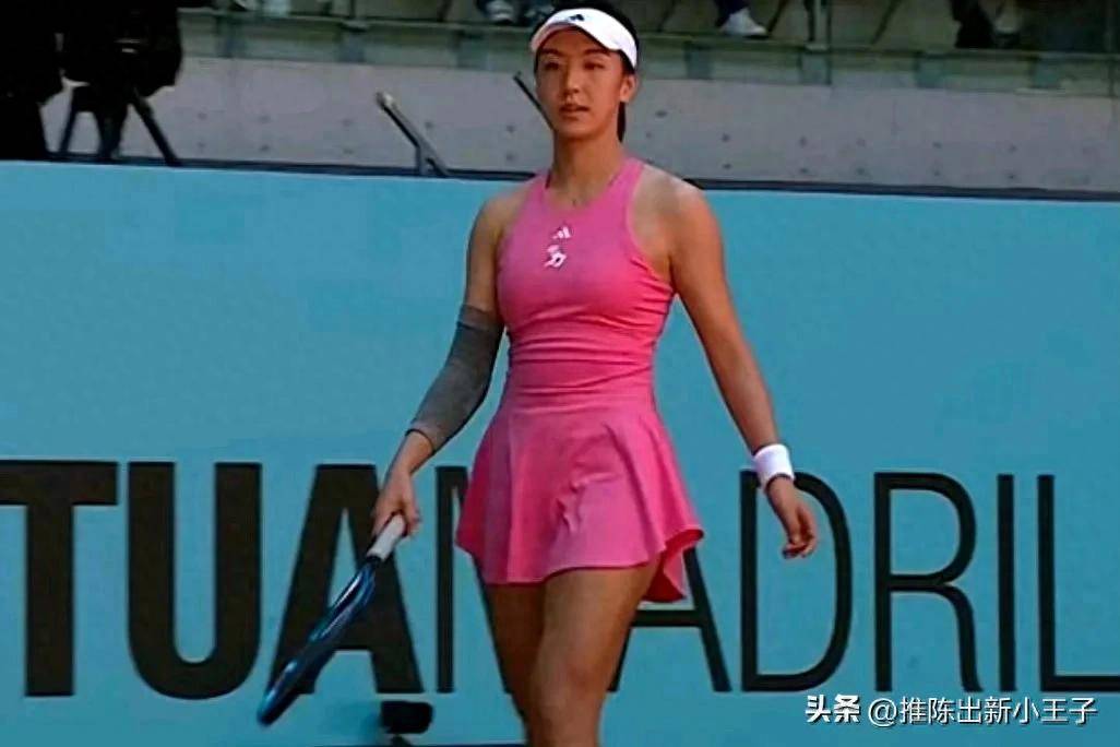 LD 乐动APP下载 - 科维托娃在公牛比赛中逆转，回归赛场引发热议！