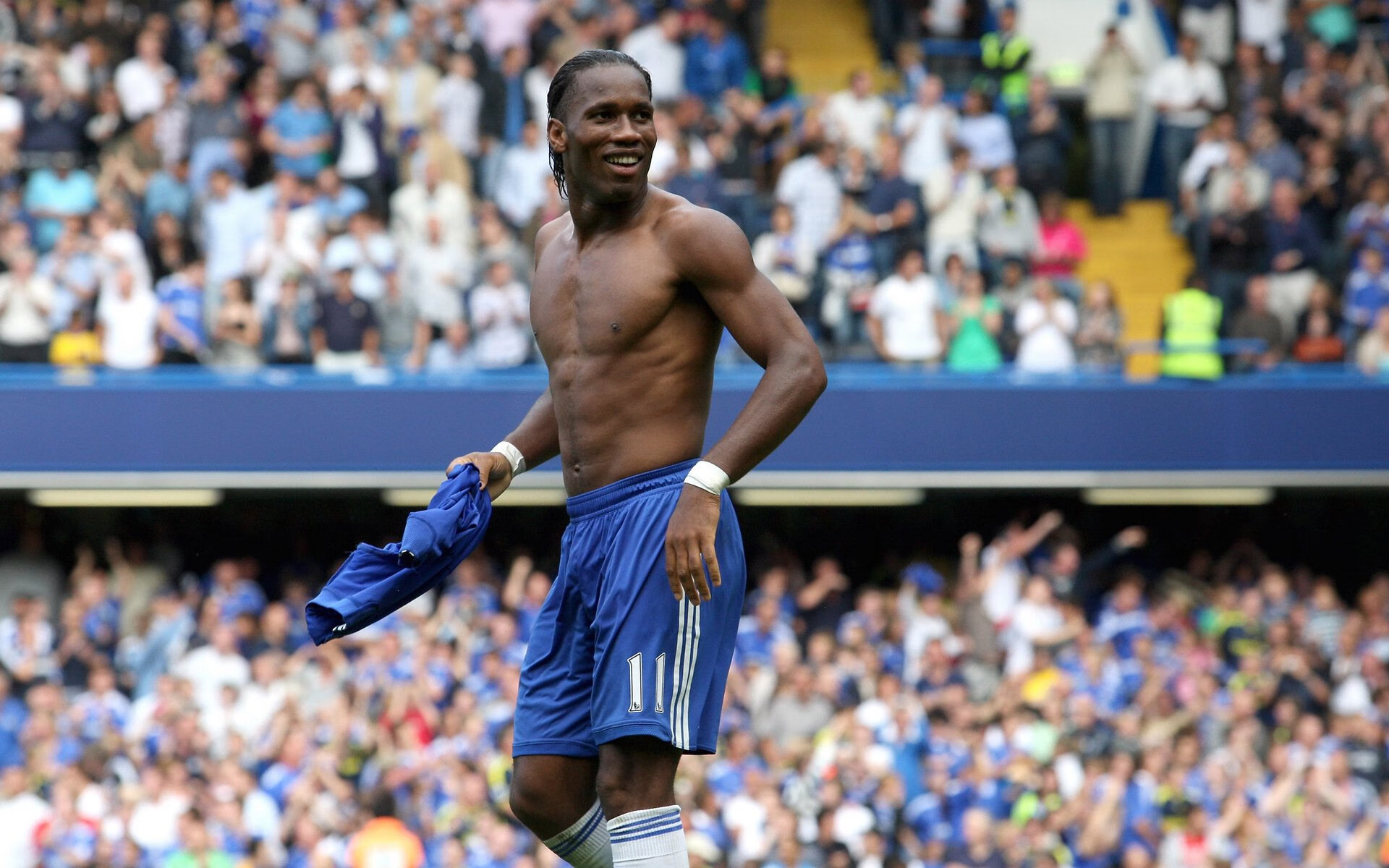 羽毛球赛场焦点！韩国队对阵荷兰队，压哨绝杀，引爆全场观众欢呼